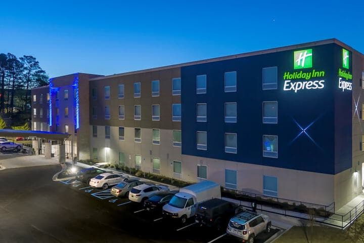 Holiday Inn Express Huntsville Space Center by IHG hotel exterior
