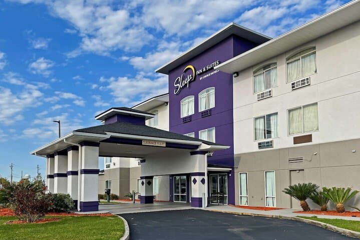 Sleep Inn &  Suites hotel exterior