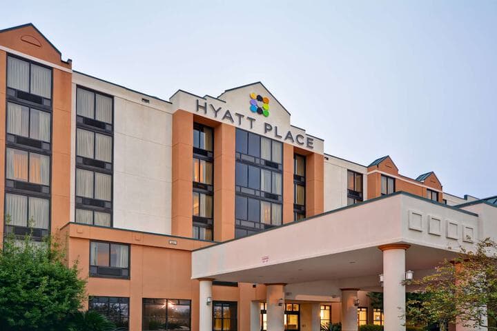 Hyatt Place Baton Rouge / I-10 hotel exterior