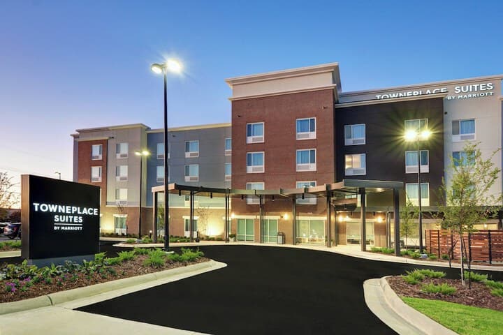 TownePlace Suites by Marriott Jackson Airport / Flowood hotel exterior