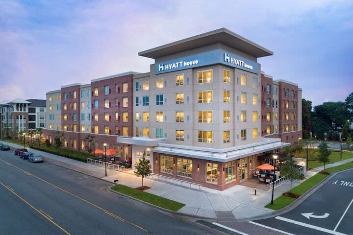 Hyatt House Charleston /  Mount Pleasant hotel exterior