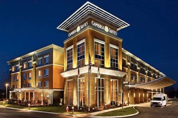 Cambria Hotel Columbus - Polaris hotel exterior