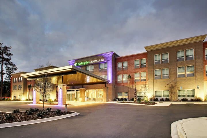 Holiday Inn Express &  Suites Charleston NE Mt. Pleasant US17 by IHG hotel exterior