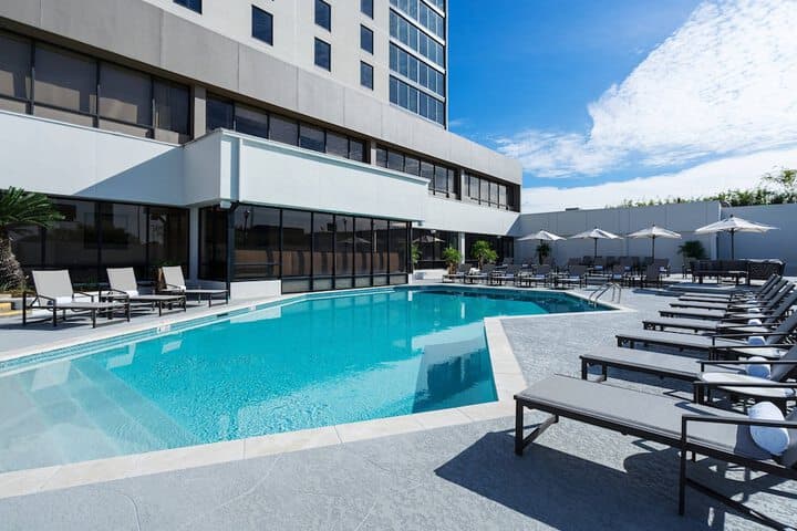 Marriott Baton Rouge hotel exterior