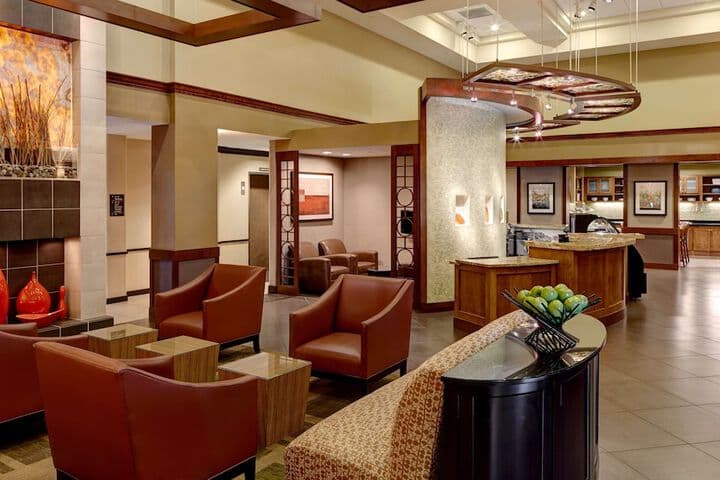 Hyatt Place Columbus / OSU hotel exterior
