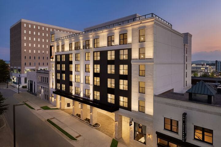 106 Jefferson Huntsville Curio Collection by Hilton hotel exterior