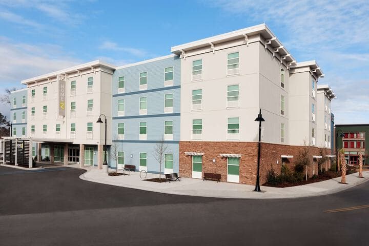 Home2 Suites by Hilton Mt. Pleasant Charleston hotel exterior